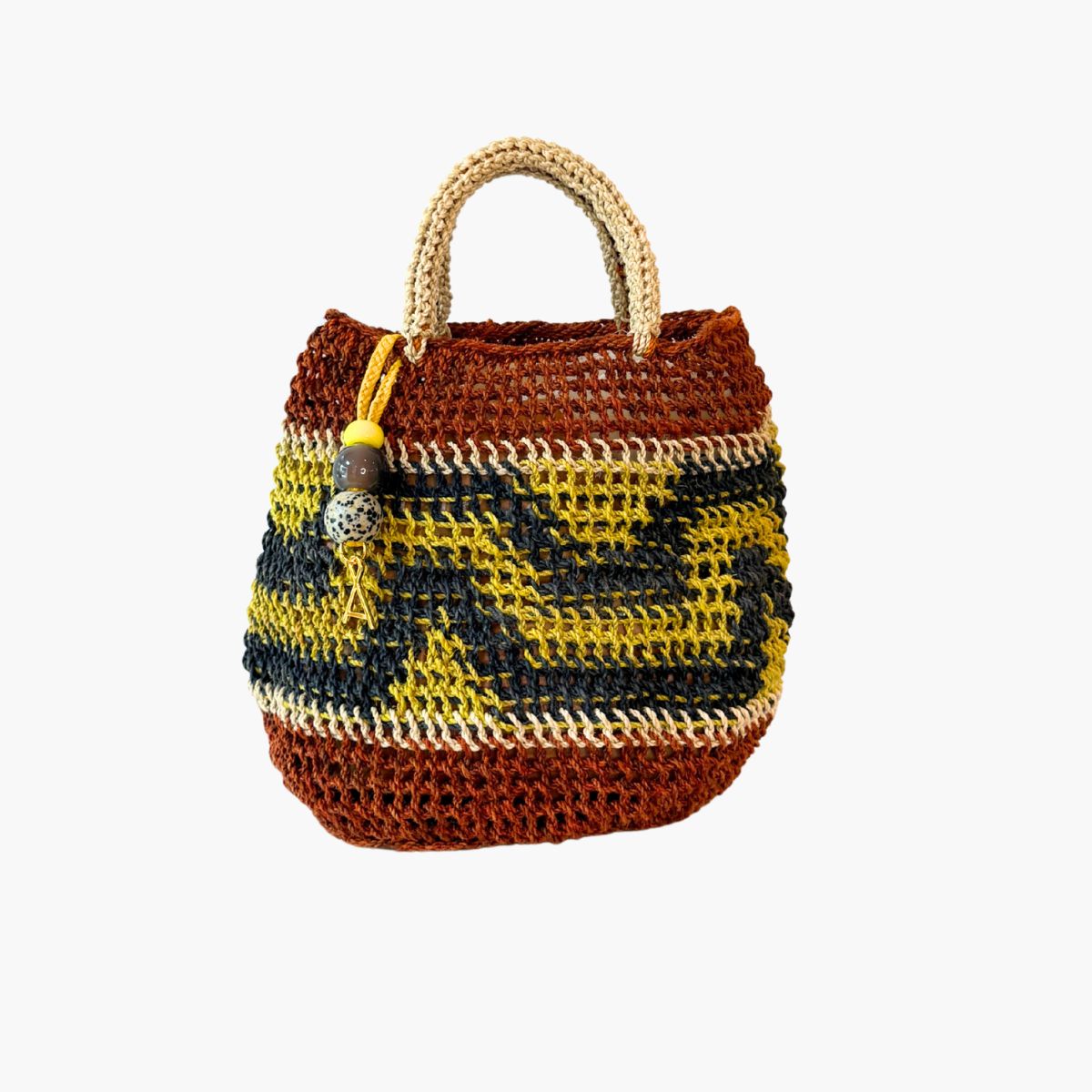 Cynthia Steps Bilum Shopper